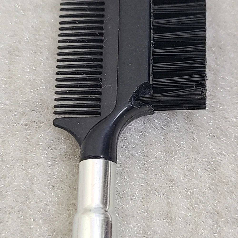 ⭐️40% Off⭐️ The Body Shop Brush Set